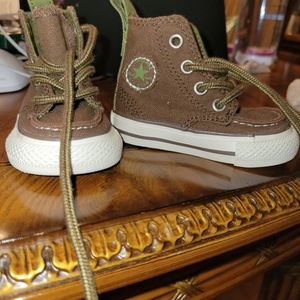Baby size 2 converse